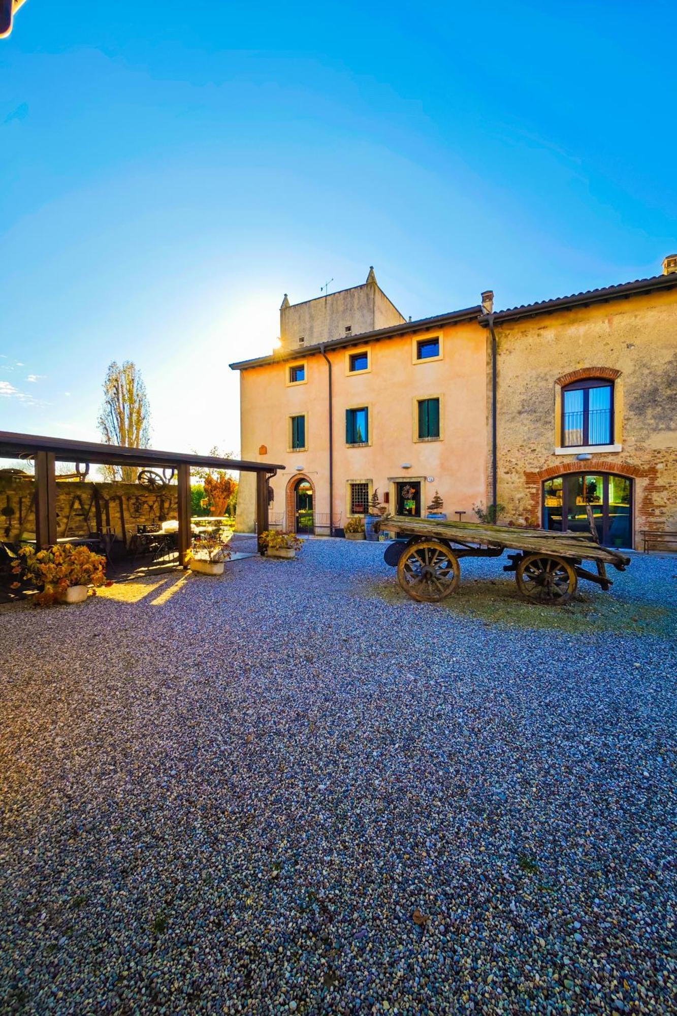 Agriturismo Nicobresaola Sommacampagna Exterior photo